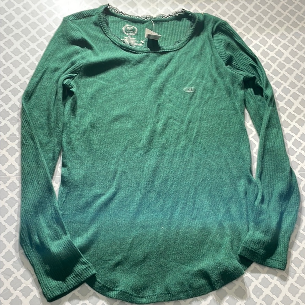 Green Long Sleeve Women's Top